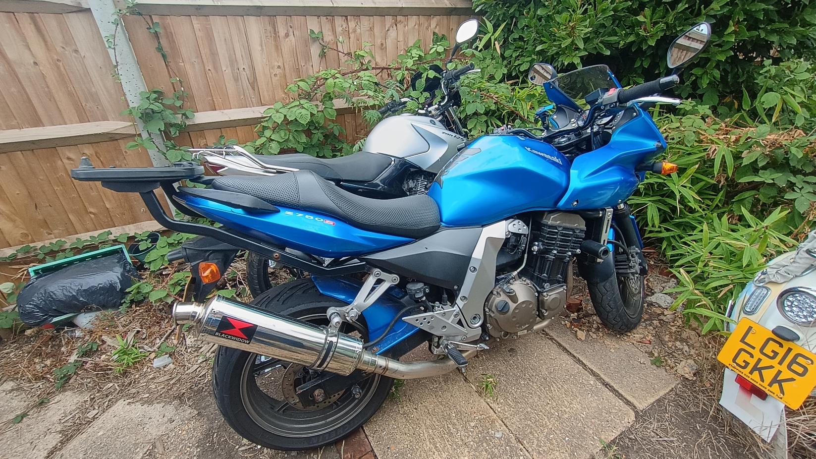 Kawasaki ZR 750 K6F