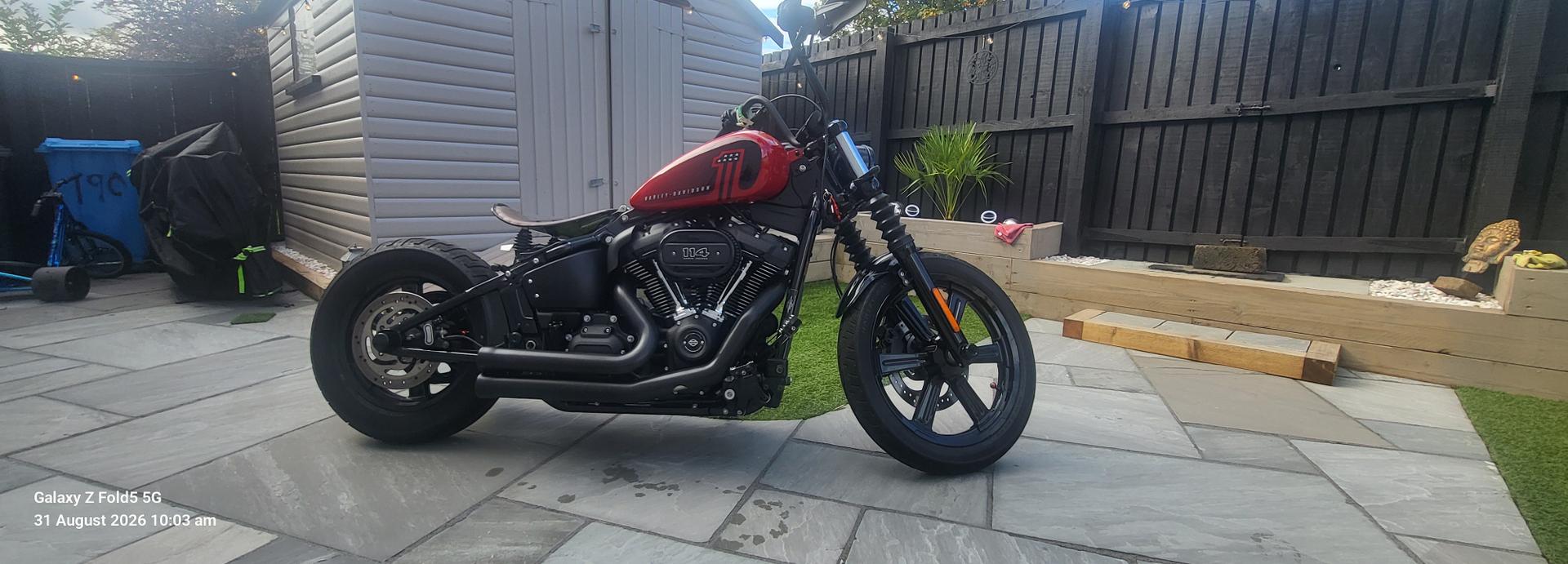 Harley-Davidson STREET BOB 114 1868 23