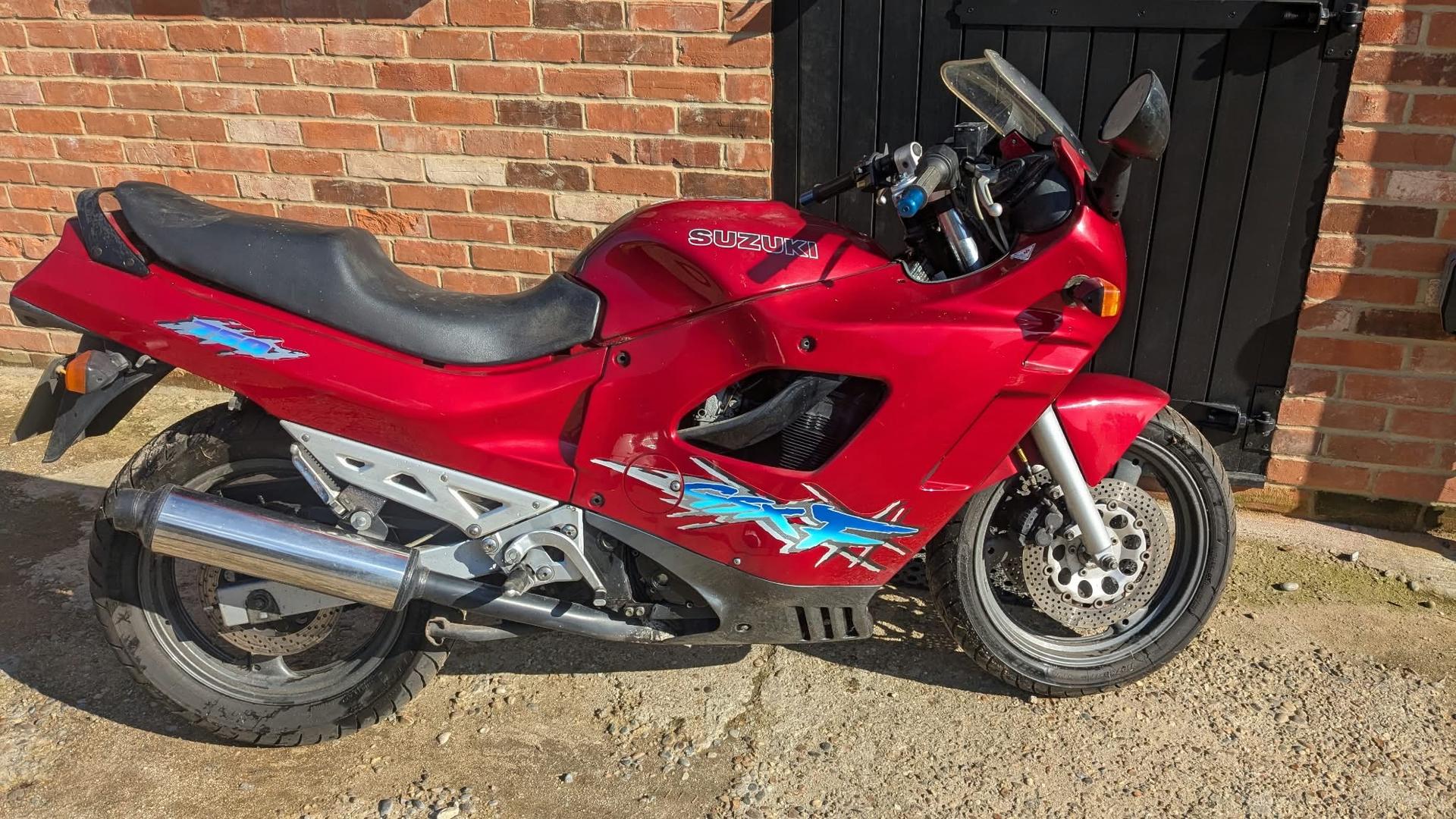 1994 Suzuki GSX750